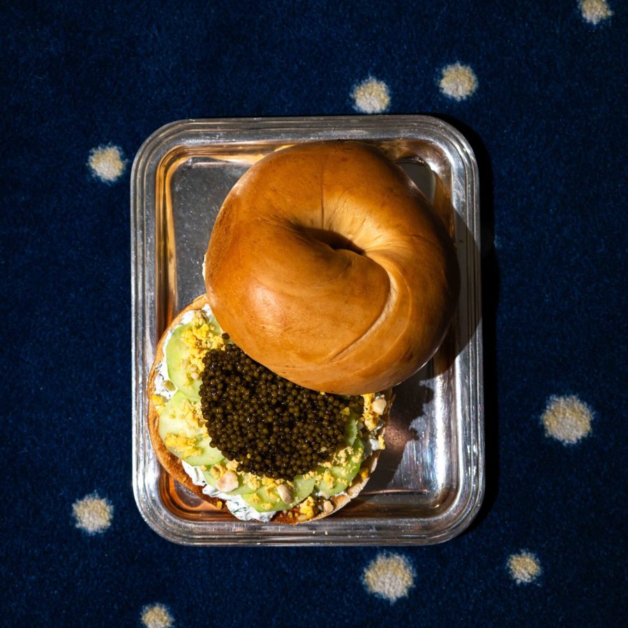 Bagel caviar